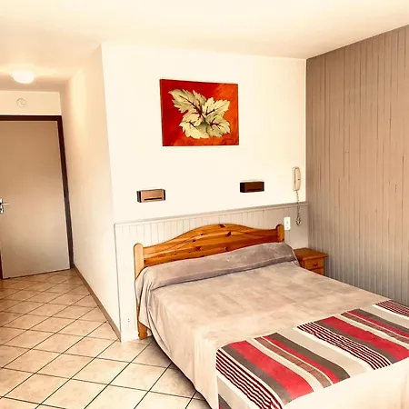 Otel La Rochetaillee