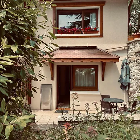 La Rochetaillee Otel