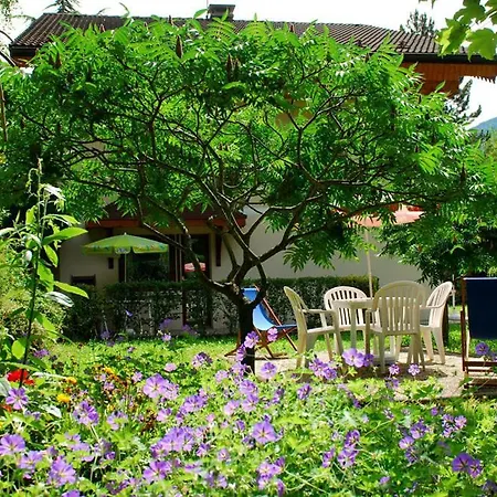 La Rochetaillee Otel